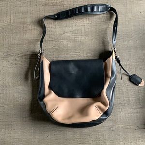 Rag and bone shoulder bag medium to large size